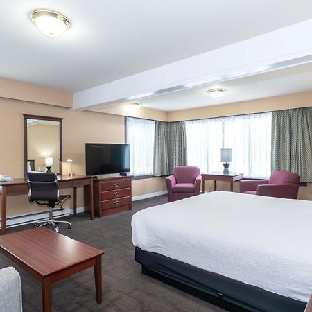 Sandman Hotel Castlegar Esterno foto