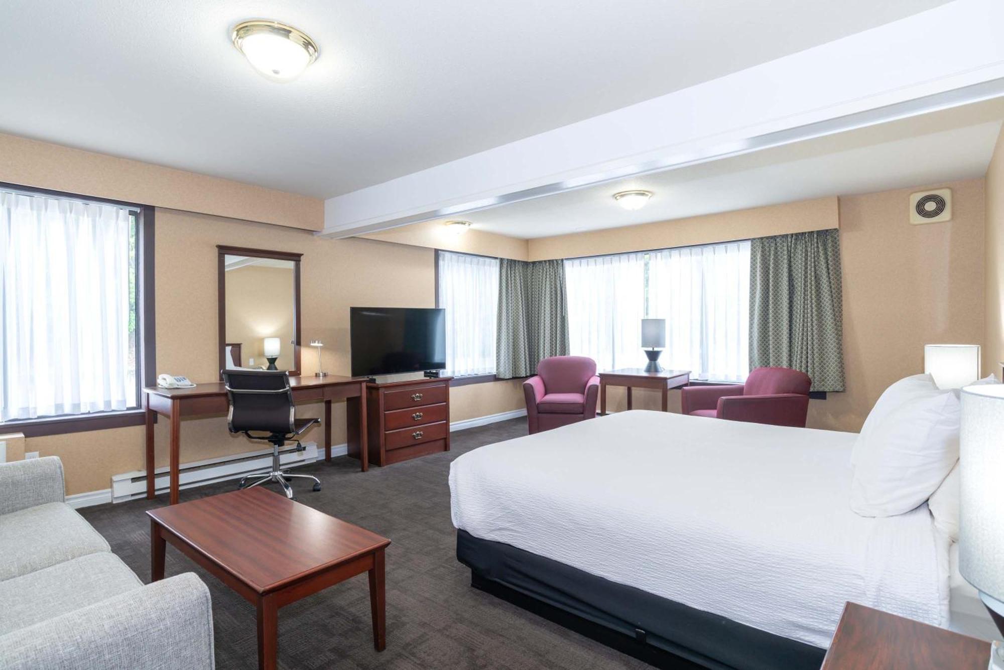 Sandman Hotel Castlegar Esterno foto